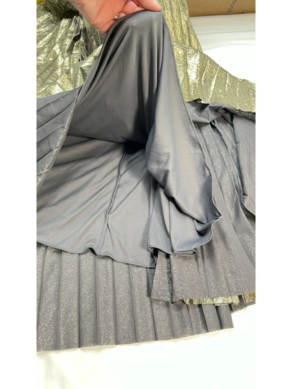 Max Mara Weekend Nurra Metallic Pleated Midi Skirt Gold Pull On A-Line US Medium
